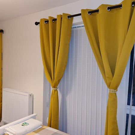 Mills Home Stays ダービー エクステリア 写真